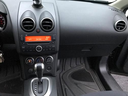 2010 Nissan Rogue S